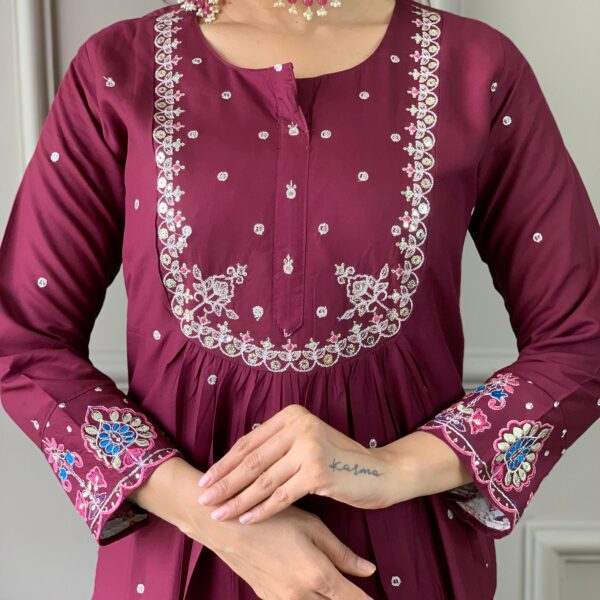 Women Viscose Chanderi Kurta With Pant And Heavy Embroidery Dupata Set