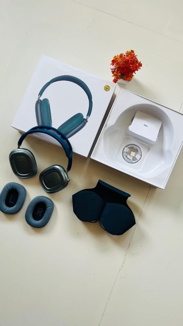 Apple AirPods Max Apple AirPods Max - Image 1