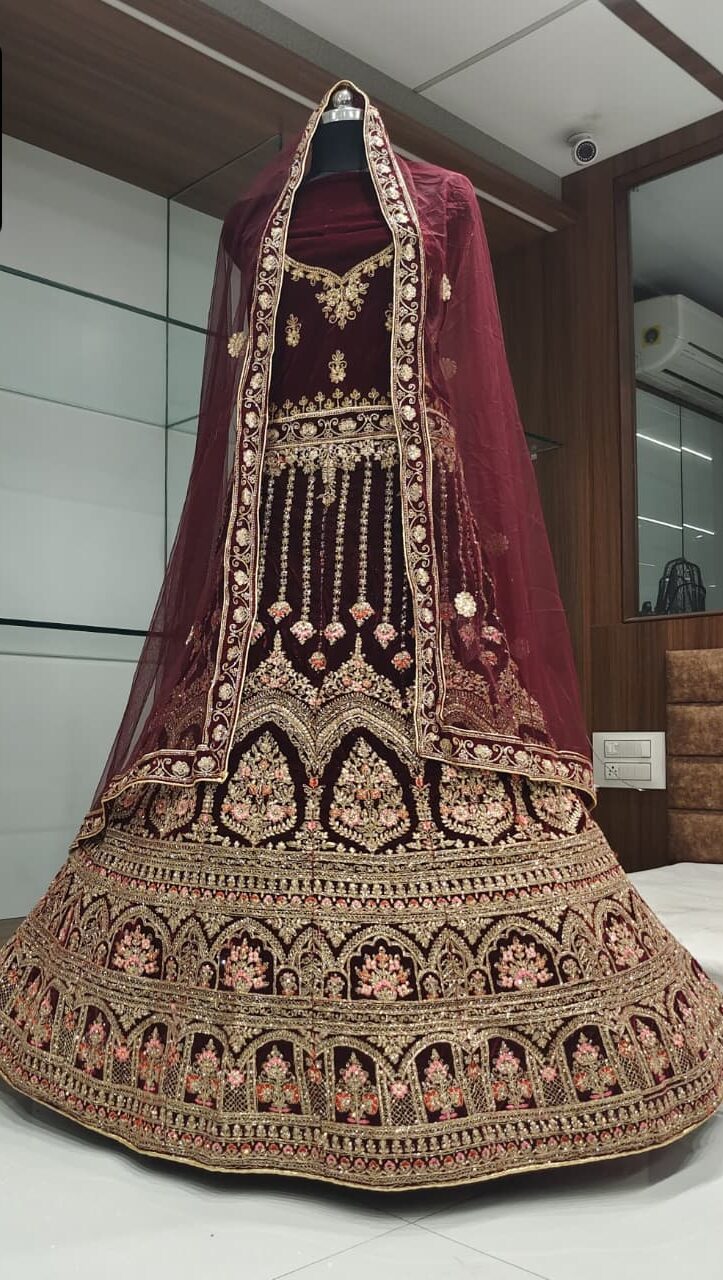 WhatsApp Image 2025-09-29 at 9.22.56 PM (1) Kesari lehnga - Image 1