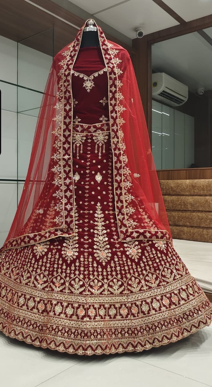 WhatsApp Image 2025-09-29 at 9.22.57 PM SANSKRUTI Velvet Lehenga Choli - Image 1