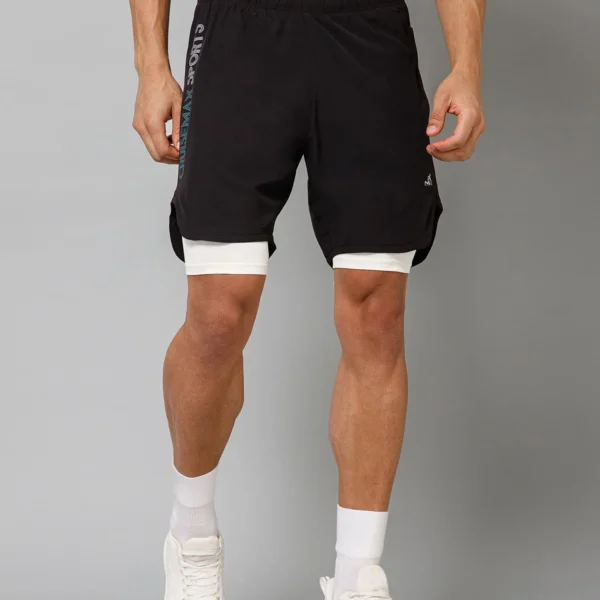 Muscle-fit Shorts
