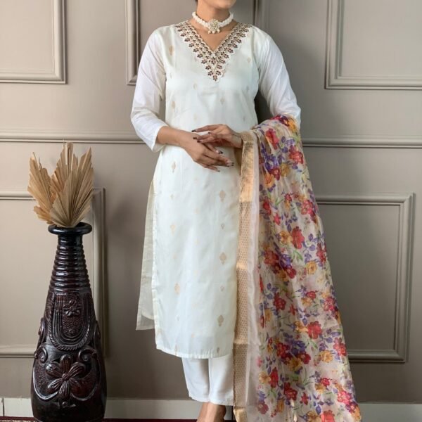 Women's Viscose Nylon Butti Embroidered Straight Kurta with Pant And Silk Printed Dupatta Sets