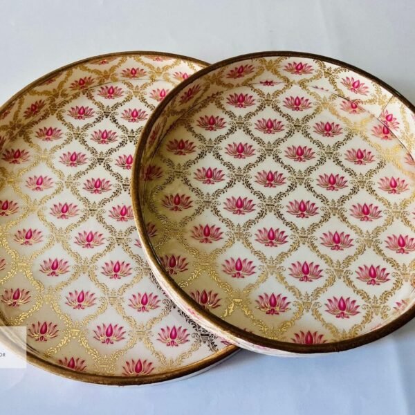 Earl Decor Round Trays set of 2