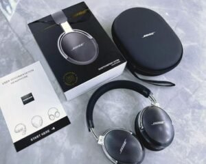 Bose Quietcomfort Ultra 60th Edition - Image 5